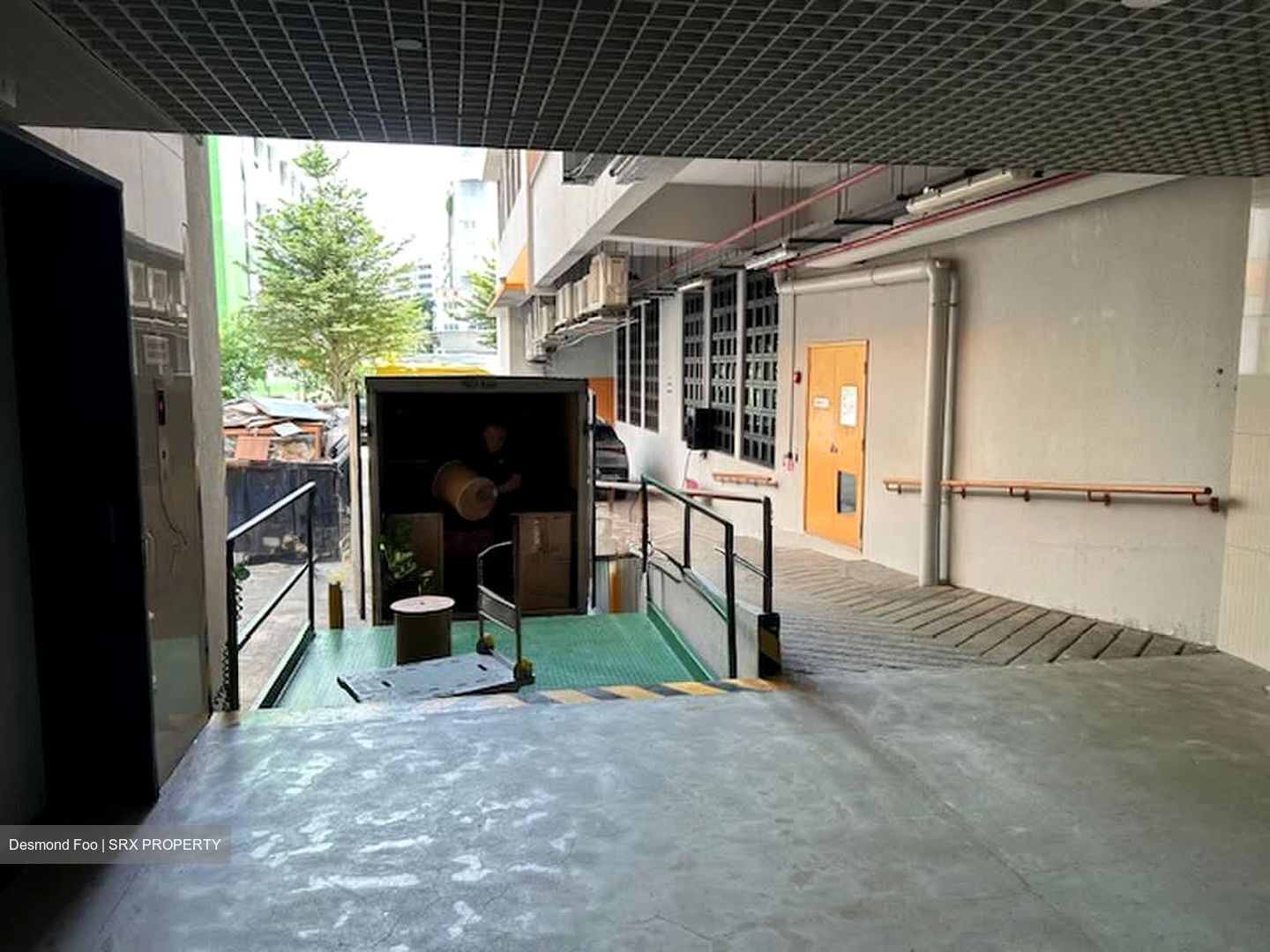 Leong Huat Building (D13), Factory #577065141